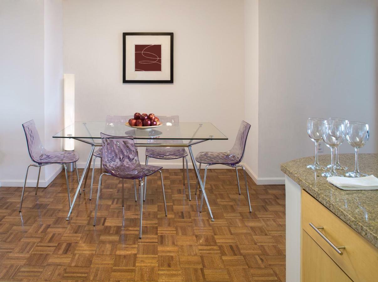 Апартаменты Furnished Quarters At Grove Pointe Джерси-Сити Экстерьер фото